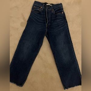 Levi’s Ribcage Straight Jeans 29